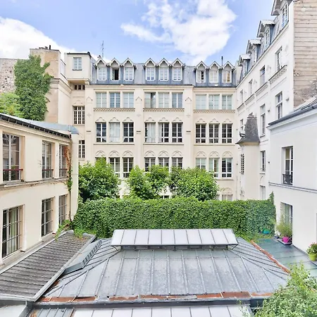 Urbanflat 126 - Grand Parisien Dans Le Centre Appartamento Parigi