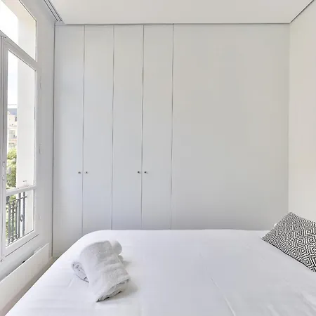 Urbanflat 126 - Grand Parisien Dans Le Centre Parigi
