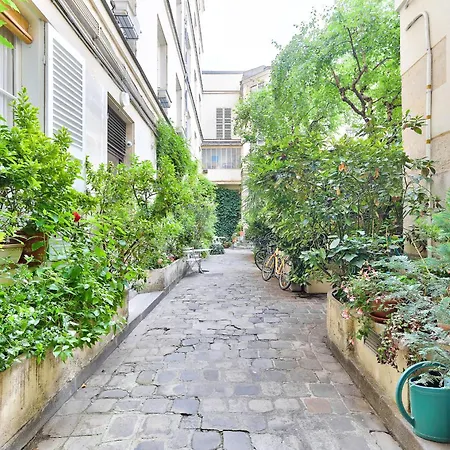 Urbanflat 126 - Grand Parisien Dans Le Centre Appartamento